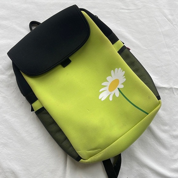 Green Flower Backpack Zipper and Velcro Closure - Picture 1 of 4